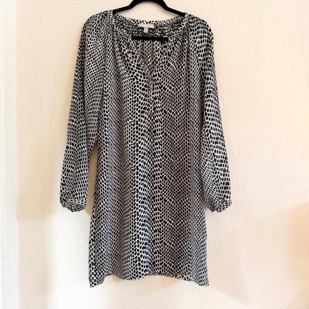 Banana Republic Womens Black White Animal Print Smocked V-Neck Shift Dress SZ‎ 6